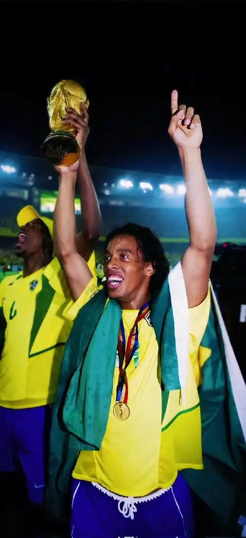 也让队友的 也让队友的